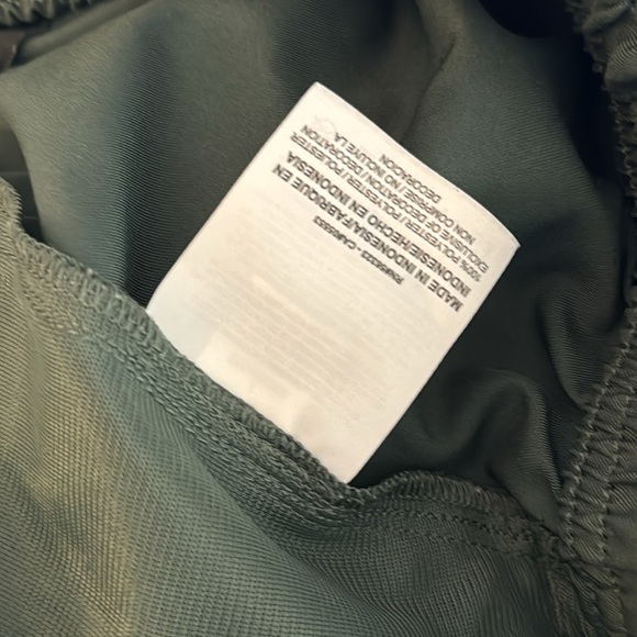 NIKE DRI-FIT TRAINING PANTS Forest Green size large - Picture 11 of 11